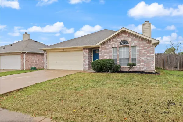 1305 Misty Meadow Drive, Midlothian, TX 76065