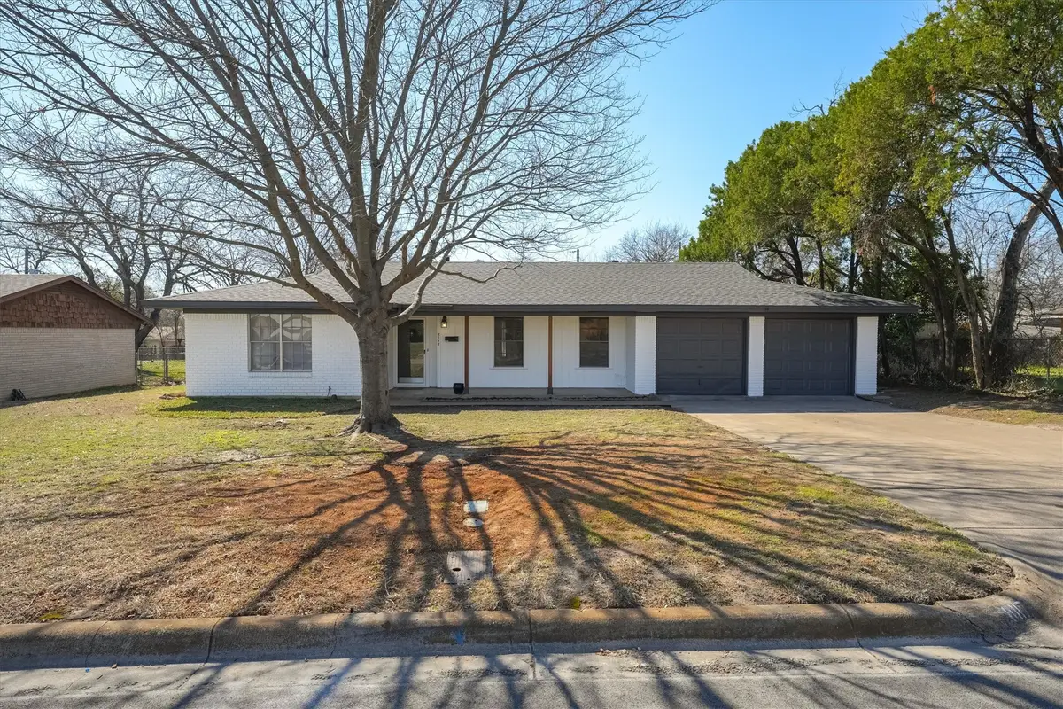 8117 Redwood Drive, Benbrook, TX 76116 - #1