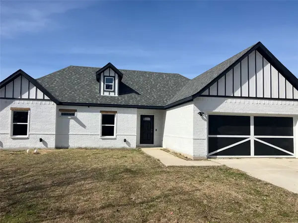 700 Hillburn Drive, West Tawakoni, TX 75474