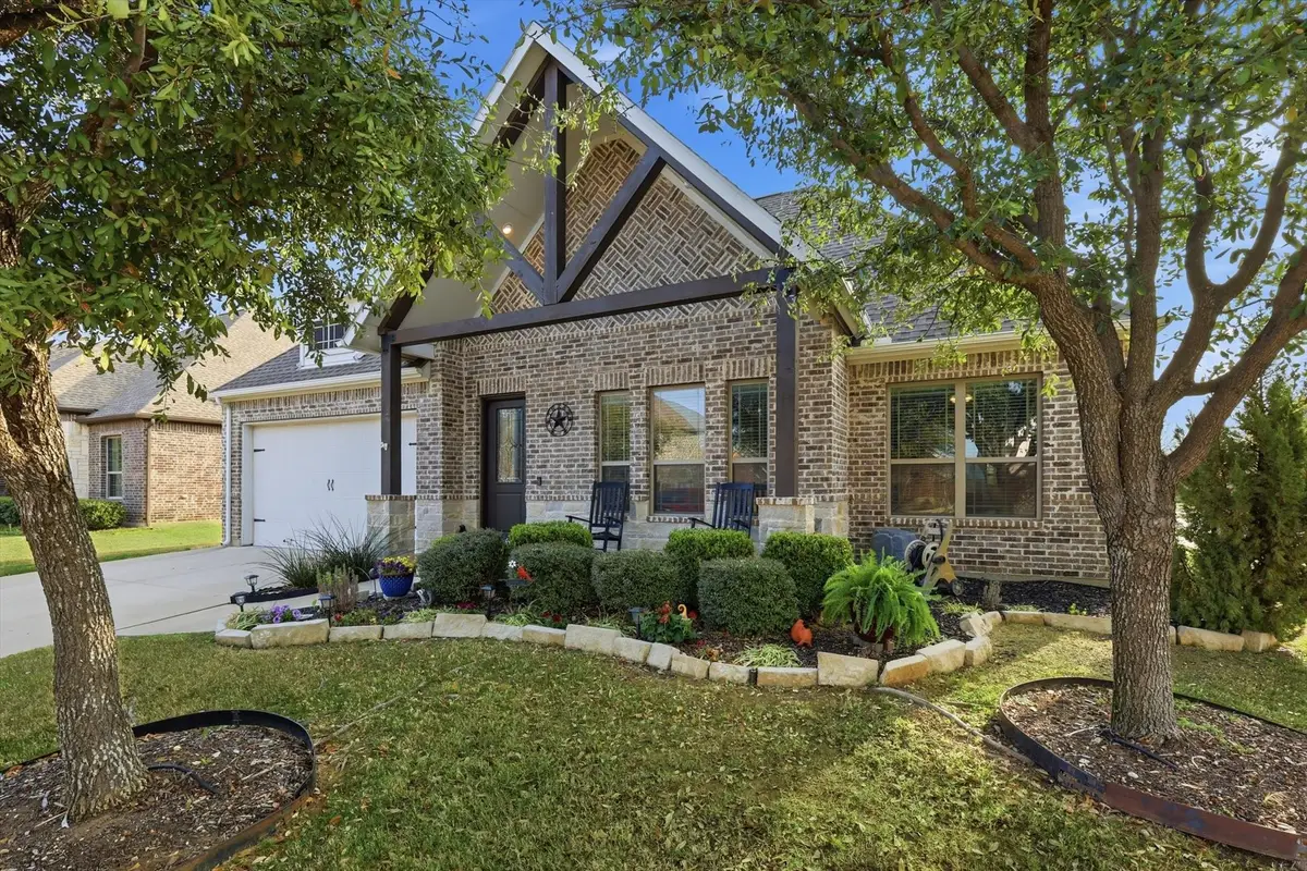 5505 Thistle Hill, Denton, TX 76210 - #1