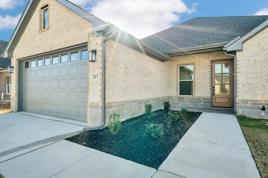 217 Alice Court, Grand Prairie, TX 75051 - #3