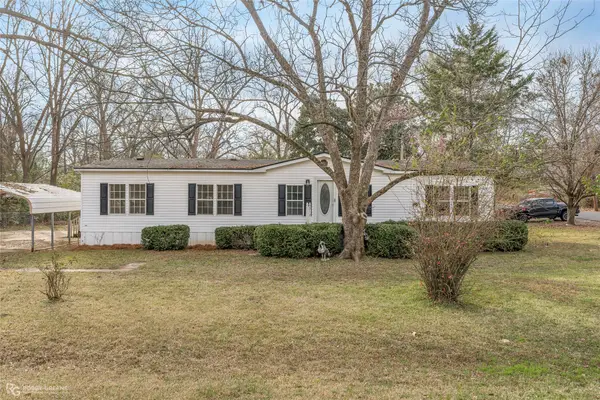 312 Greenwood Street, Mooringsport, LA 71060