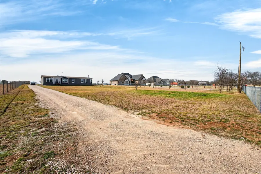 8685 Tl Ranch Road, Ponder, TX 76259 - #3