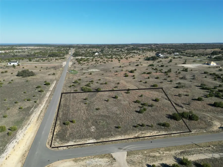 526 Mt Hollow Drive, Granbury, TX 76048 - #2