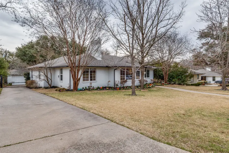 7242 Alexander Drive, Dallas, TX 75214 - #2