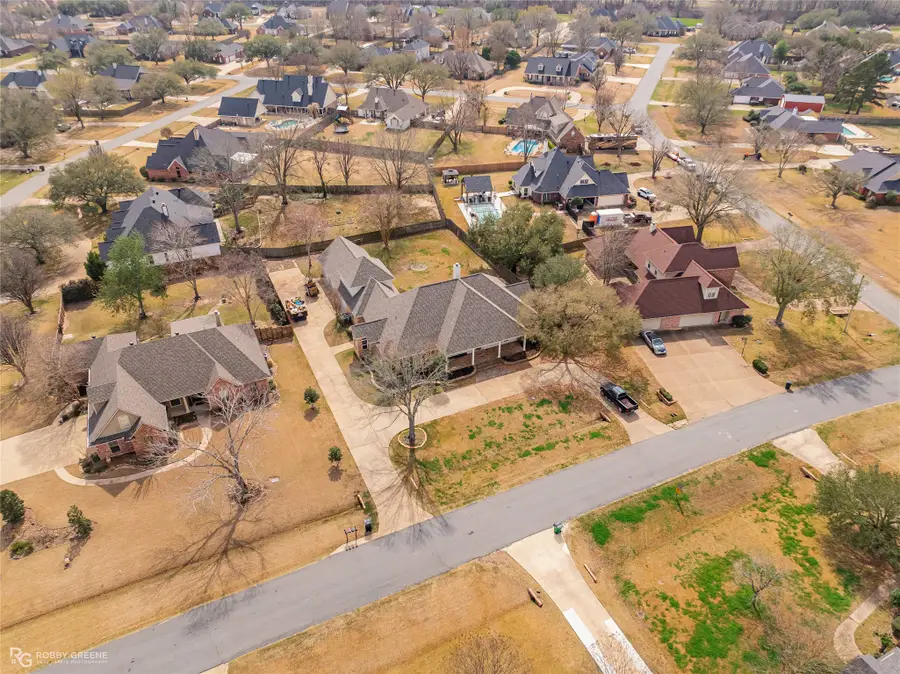 304 Tealwood Drive, Bossier City, LA 71111 - #2