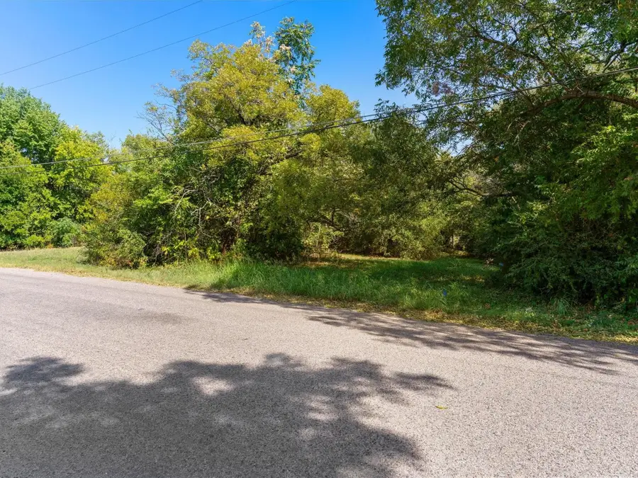 1013 N Branch Street, Sherman, TX 75090 - #2