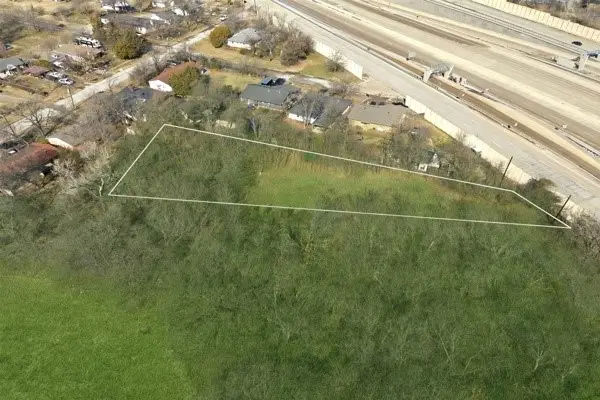 1 Park Square E, Grand Prairie, TX 75050 - #3