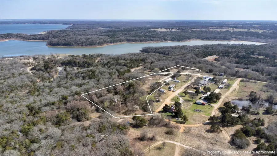 4185 Rock Creek Road, Whitesboro, TX 76273 - #2