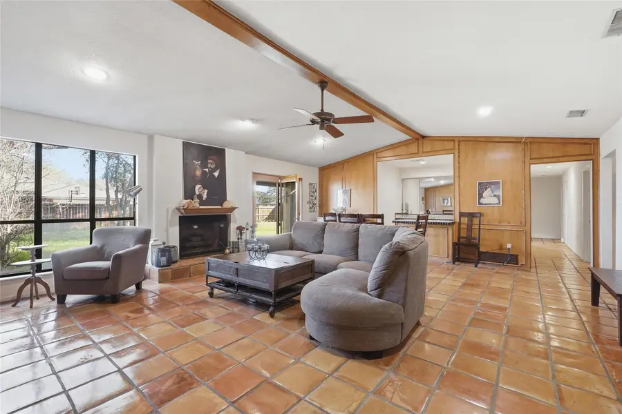 3218 Woodlake Drive, Abilene, TX 79606 - #2