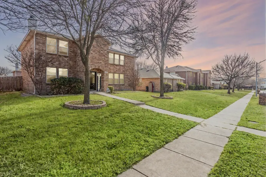 1512 Golden Grass Drive, Lancaster, TX 75134 - #2