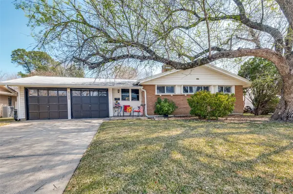 3722 Devonshire Court W, Irving, TX 75062