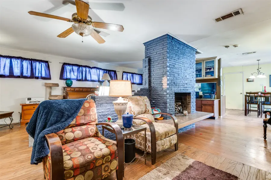 3722 Devonshire Court W, Irving, TX 75062 - #3