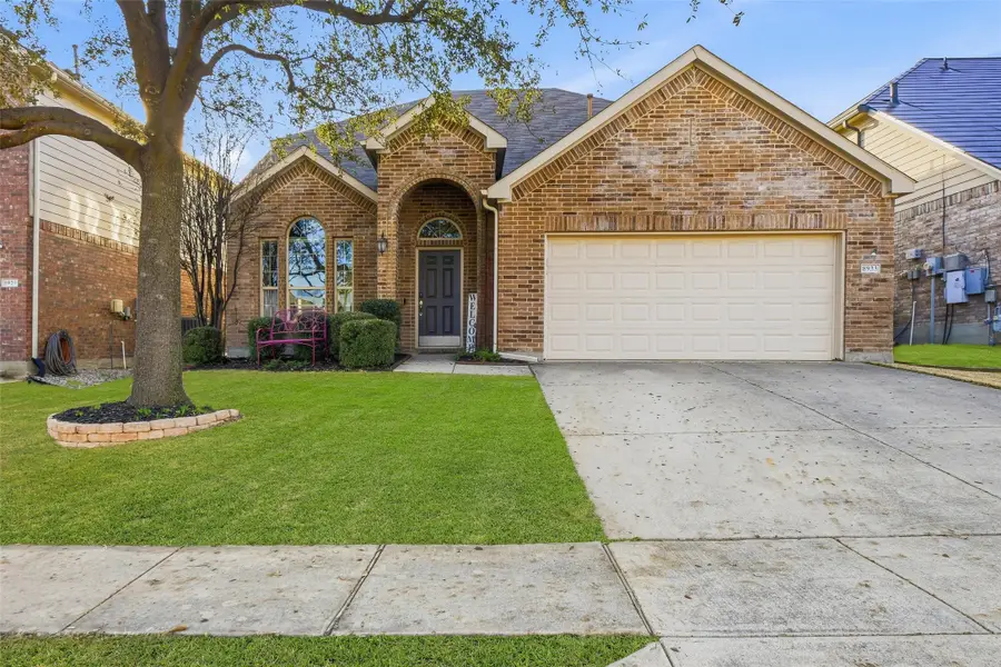 8933 Golden Sunset Trail, Fort Worth, TX 76244 - #2