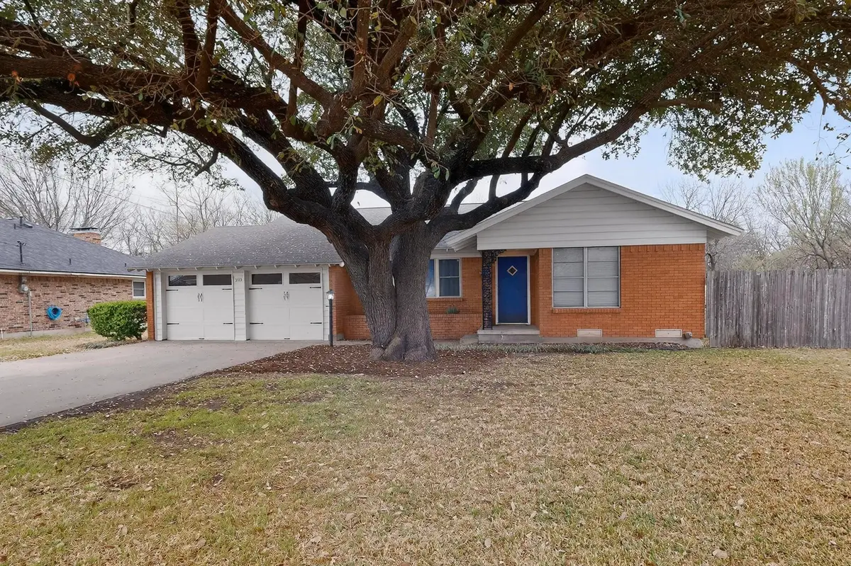 210 N Summit Street, Red Oak, TX 75154 - #1