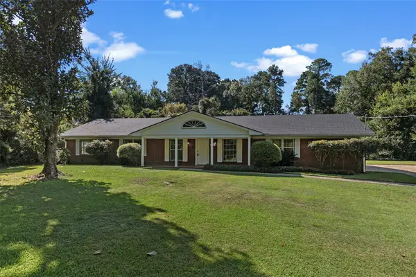 55 Lake Forest, Shreveport, LA 71109