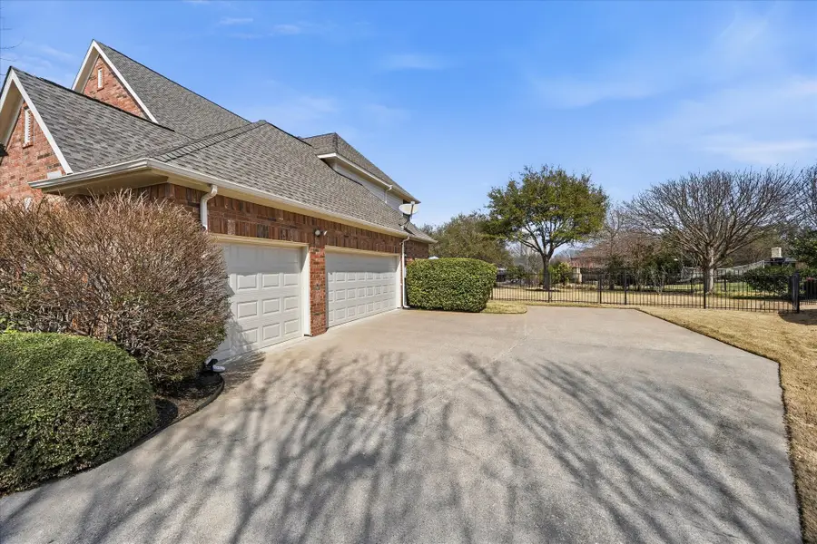 207 Mallard Lakes Drive, McKinney, TX 75072 - #3