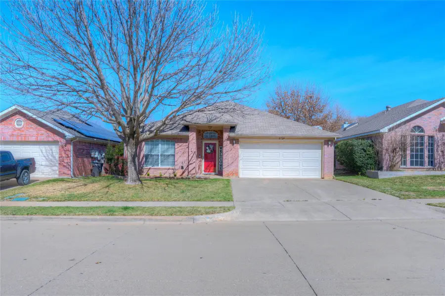 8729 Lake Meadows Lane, Fort Worth, TX 76053 - #2