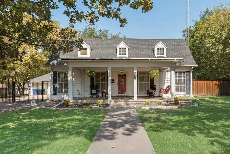 233 E High Street, Wills Point, TX 75169 - #3