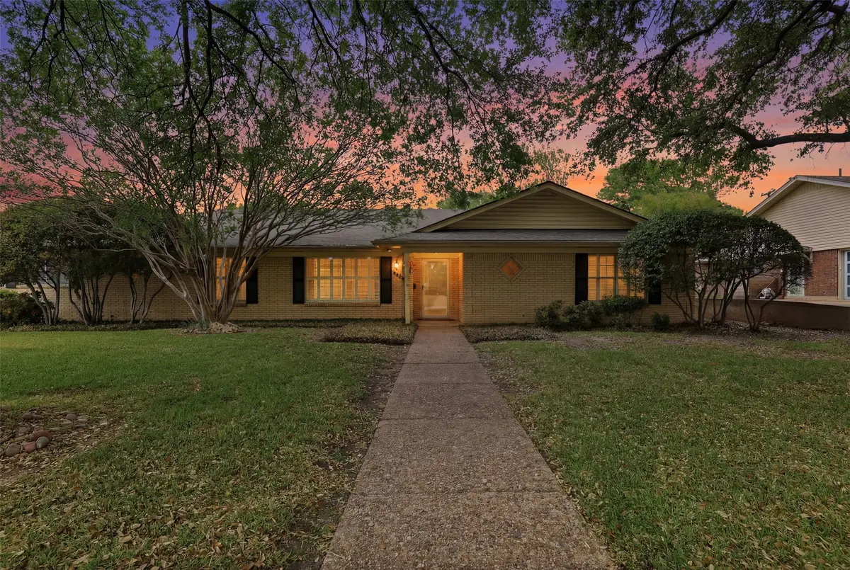 3820 Walton Avenue, Fort Worth, TX 76133 - #1