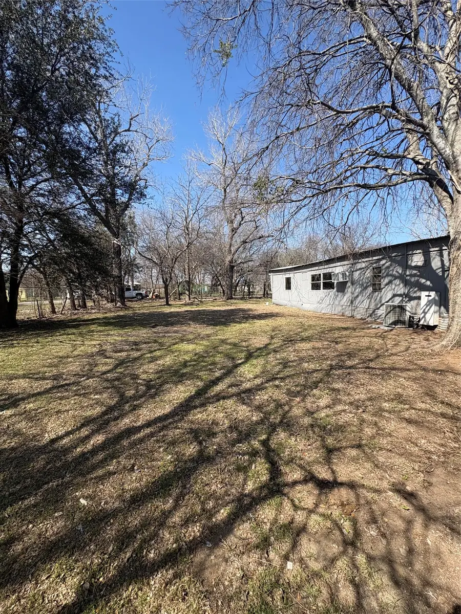 207 N Pearl Street, Whitney, TX 76692 - #2