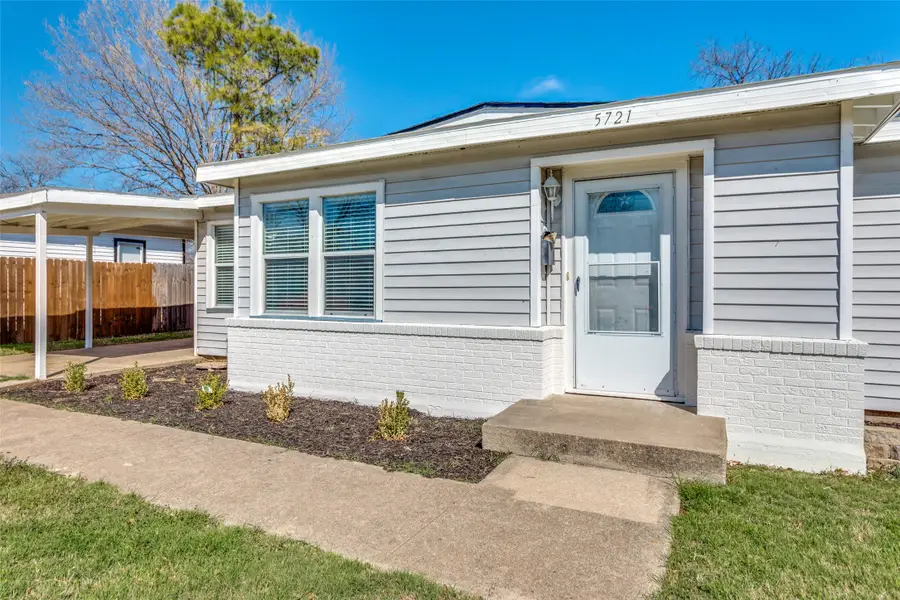 5721 Lenore Street, Fort Worth, TX 76134 - #2