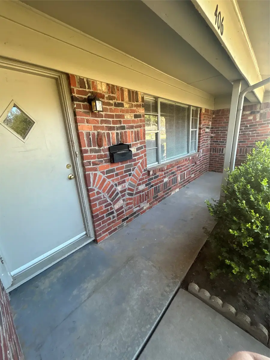 406 NW 5th Street, Hubbard, TX 76648 - #3