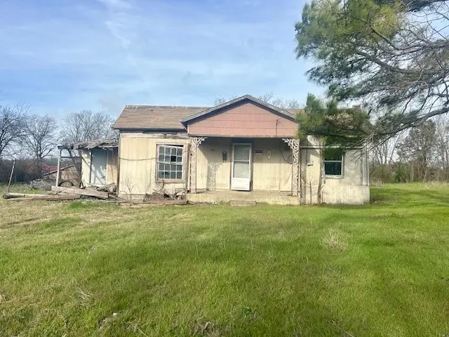 715 Echols, Mexia, TX 76667 - #1
