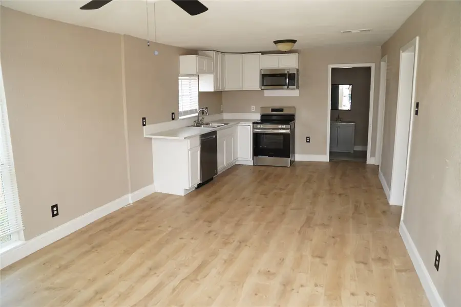 515 Taylor Street, Arlington, TX 76011 - #3