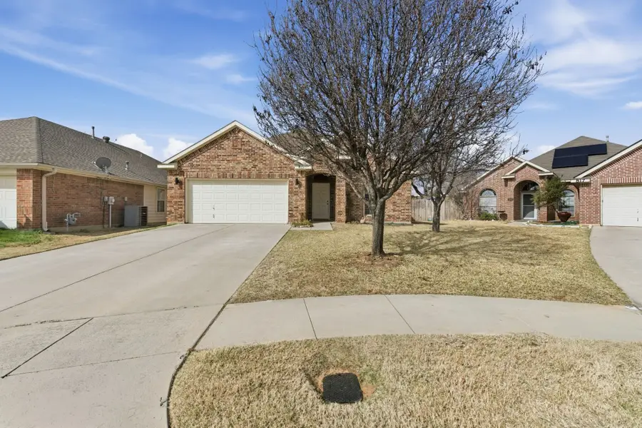 813 Chase Circle, Hurst, TX 76053 - #2