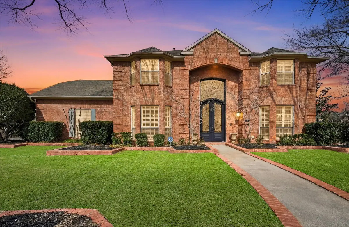 303 Chestnut Cove Circle, Southlake, TX 76092 - #1