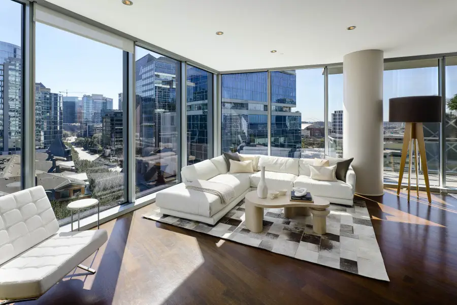 2900 Mckinnon Street #801, Dallas, TX 75201 - #3