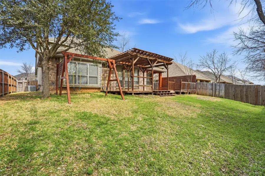 560 Vickie Street, Crowley, TX 76036 - #3