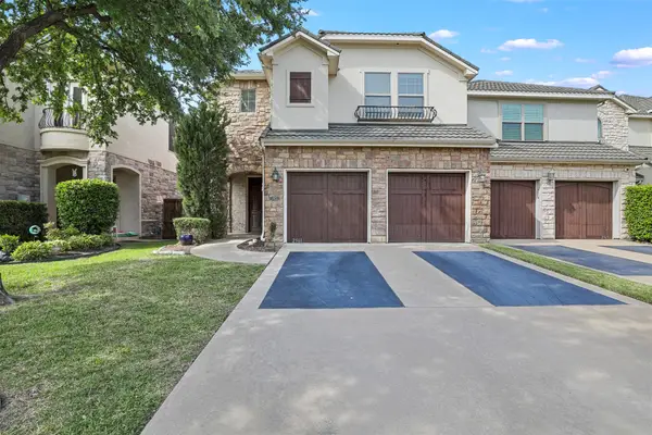 2561 Fountain Cove, Carrollton, TX 75006