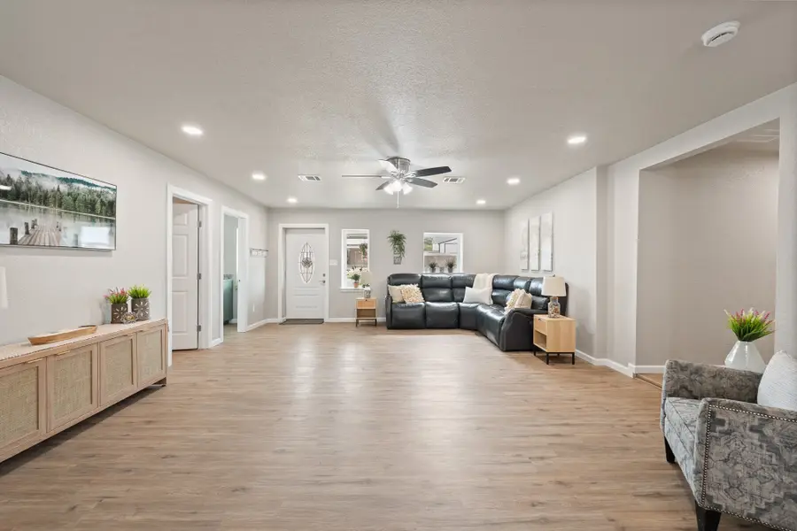 2808 Sky Harbour Drive, Granbury, TX 76049 - #3