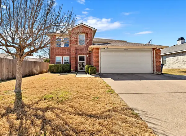 5312 Emmeryville Lane, Fort Worth, TX 76244