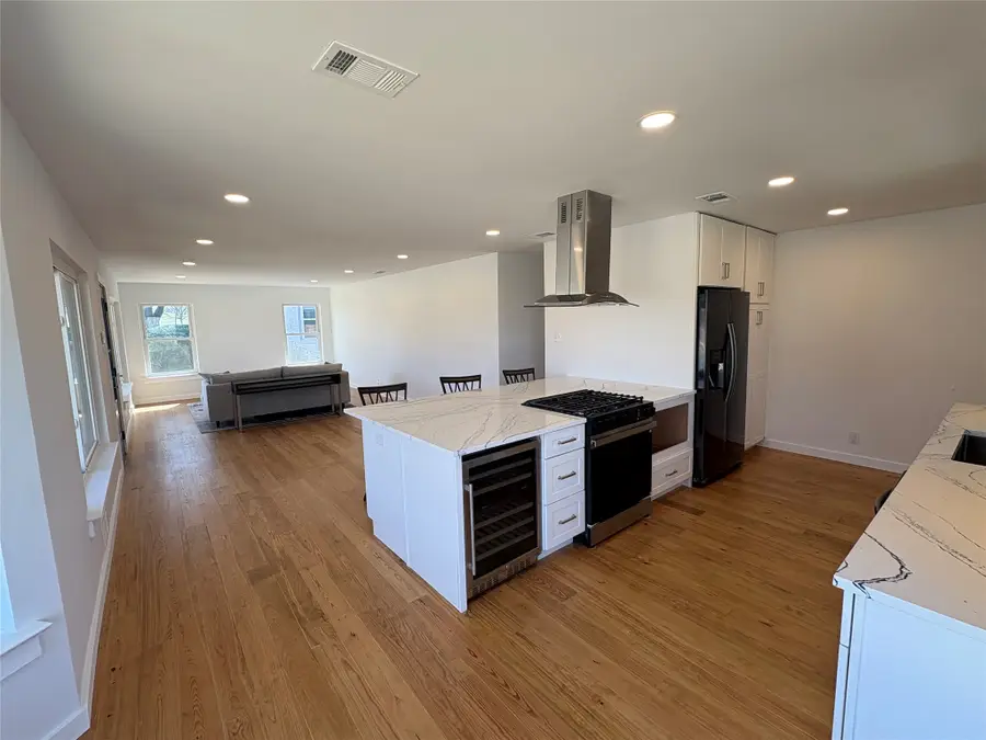 103 S Plymouth Road, Dallas, TX 75211 - #3