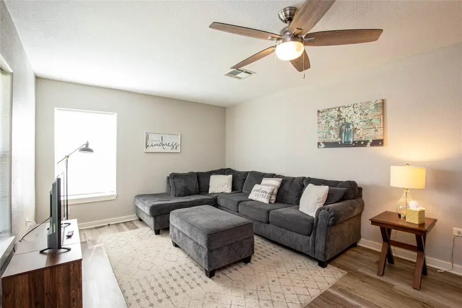 1108 N 28th Street, Waco, TX 76707 - #2