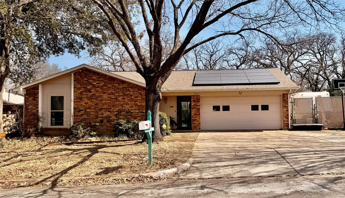 2721 Lucas Drive, Arlington, TX 76015 - #1