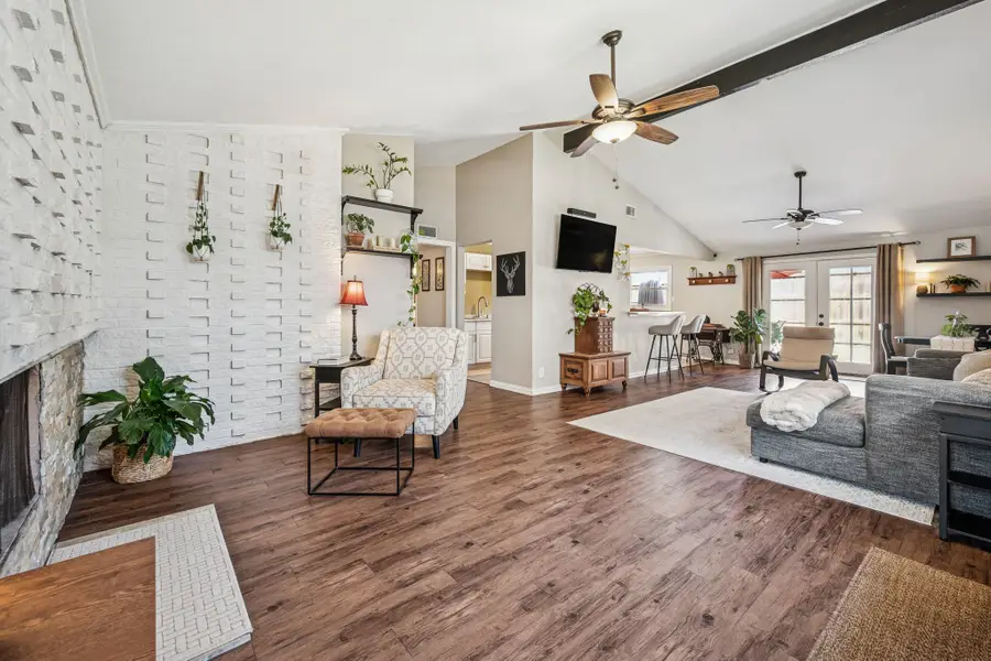 1115 Edwards Court N, Irving, TX 75062 - #3