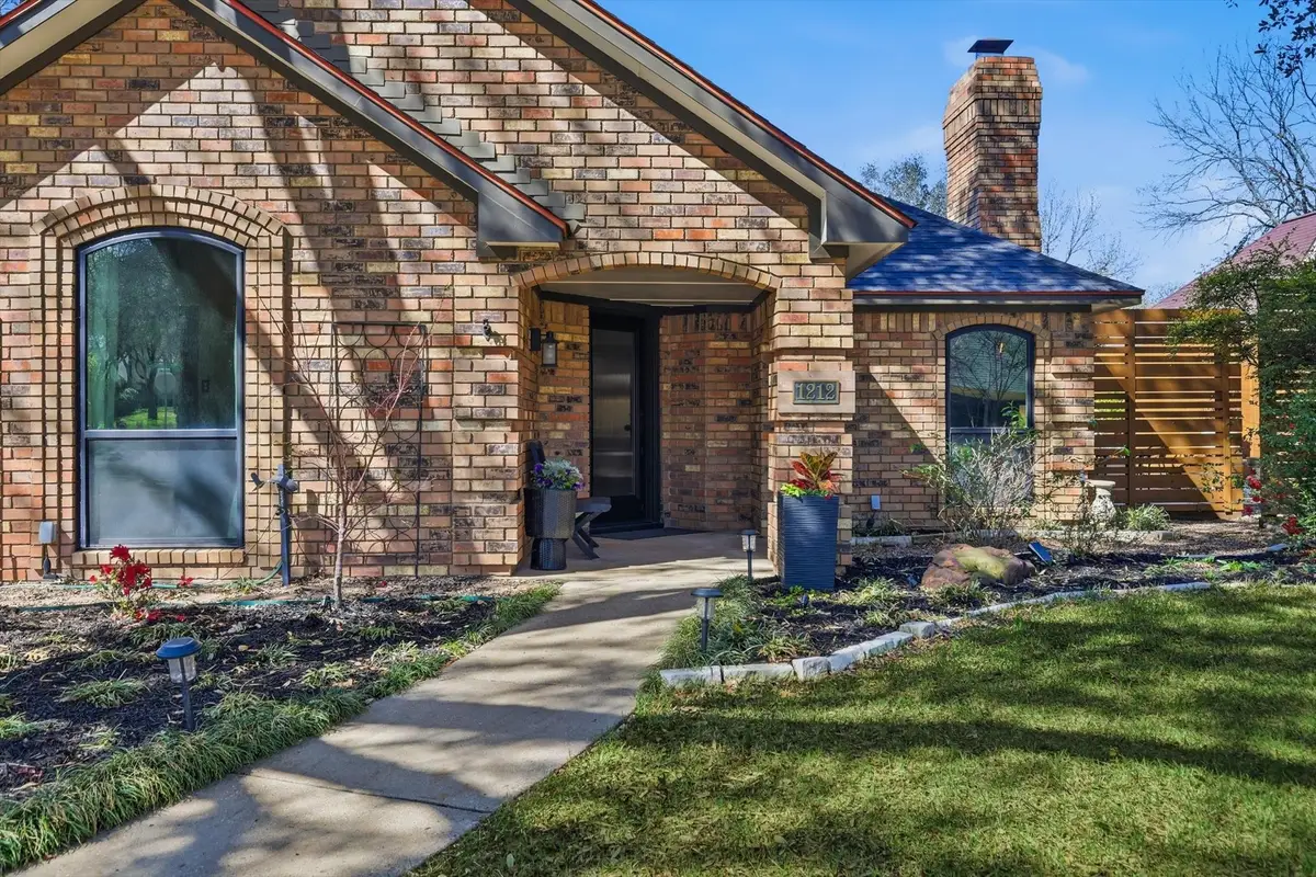 1212 Pennsylvania Drive, Denton, TX 76205 - #1