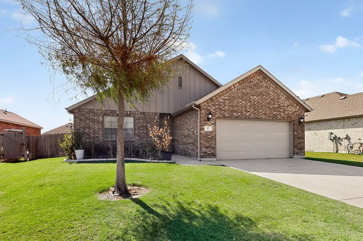 37 Pleasant Valley, Sanger, TX 76266 - #1