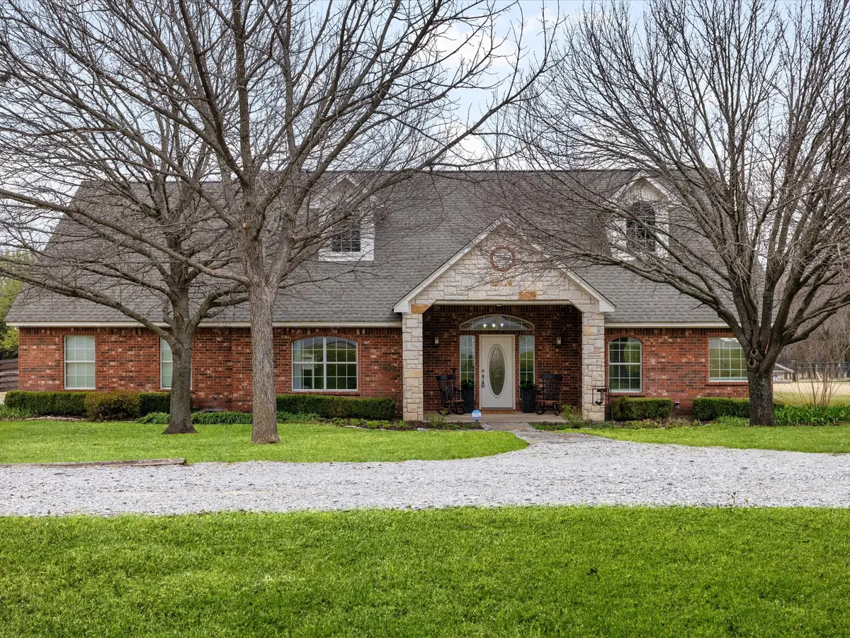 622 Greenwood Road, Decatur, TX 76234 - #1