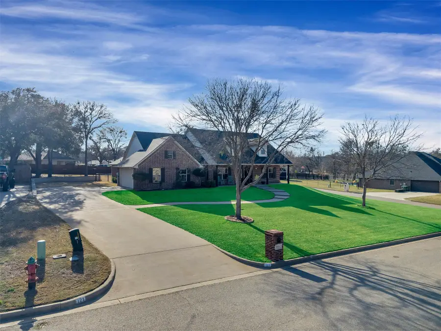 121 Heritage Place, Glen Rose, TX 76043 - #3