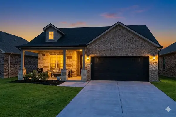 2020 Robert Street, Anna, TX 75409