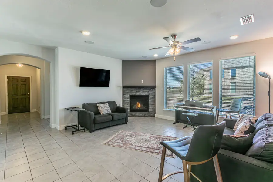 7217 Willow Thorne Drive, Little Elm, TX 76227 - #2