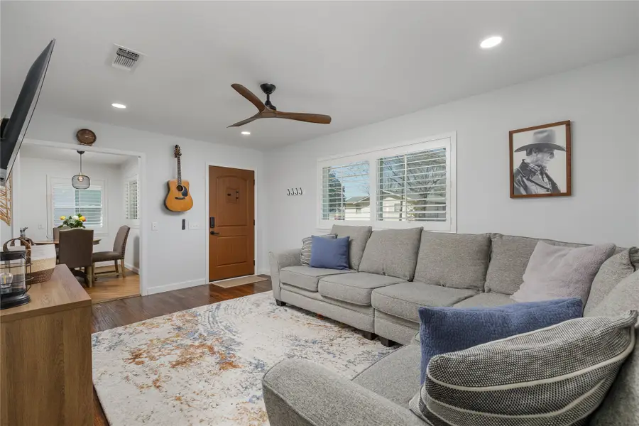 223 Garver Avenue, Van Alstyne, TX 75495 - #2