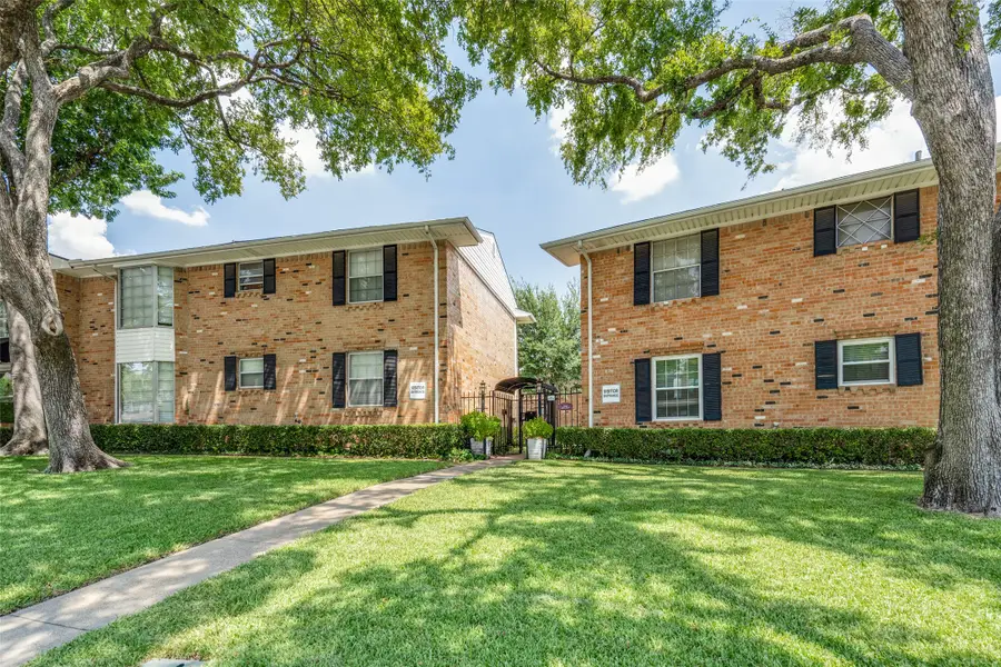 6021 Sandhurst Lane #D, Dallas, TX 75206 - #2