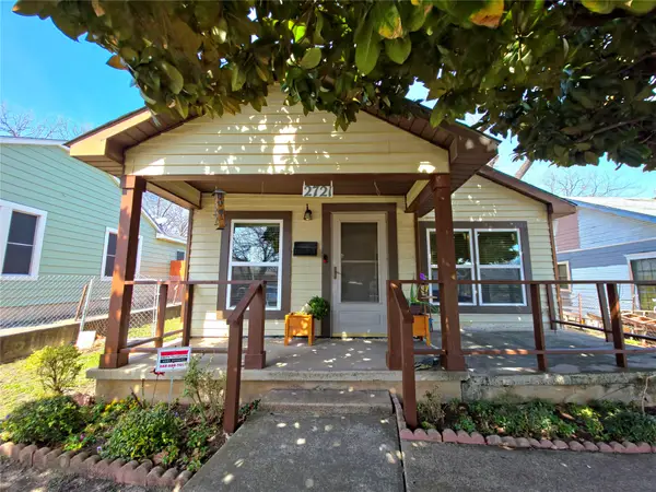 2721 Sharon Street, Dallas, TX 75211