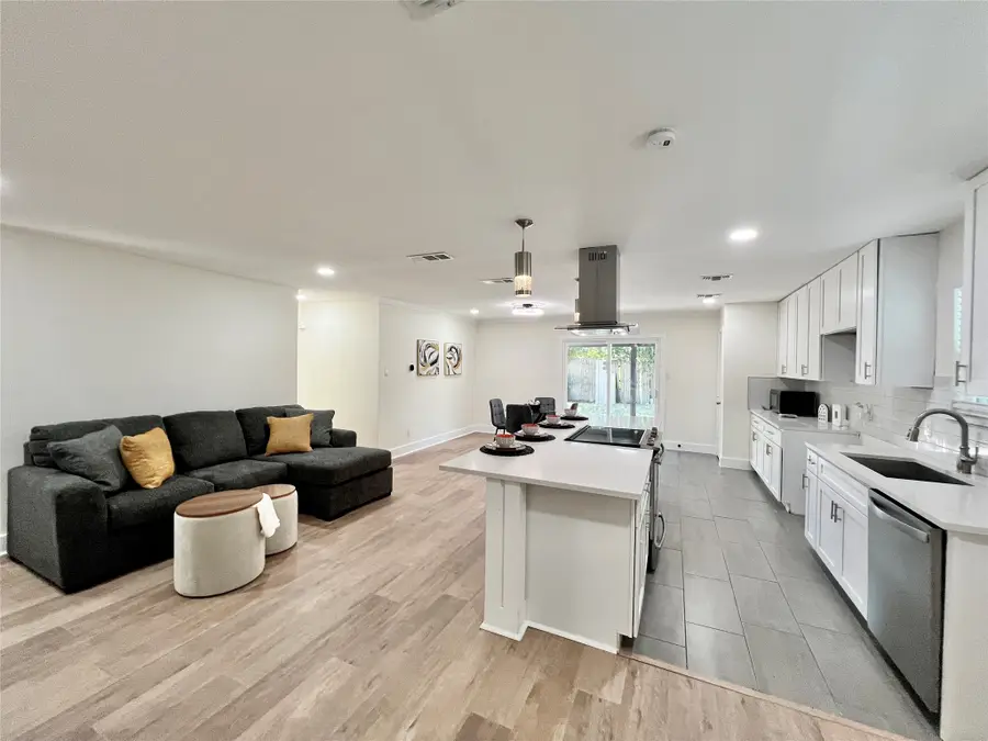 5008 Queen Ann Drive, Forest Hill, TX 76119 - #3